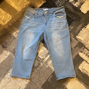 Sandpiper 22 blue jeans